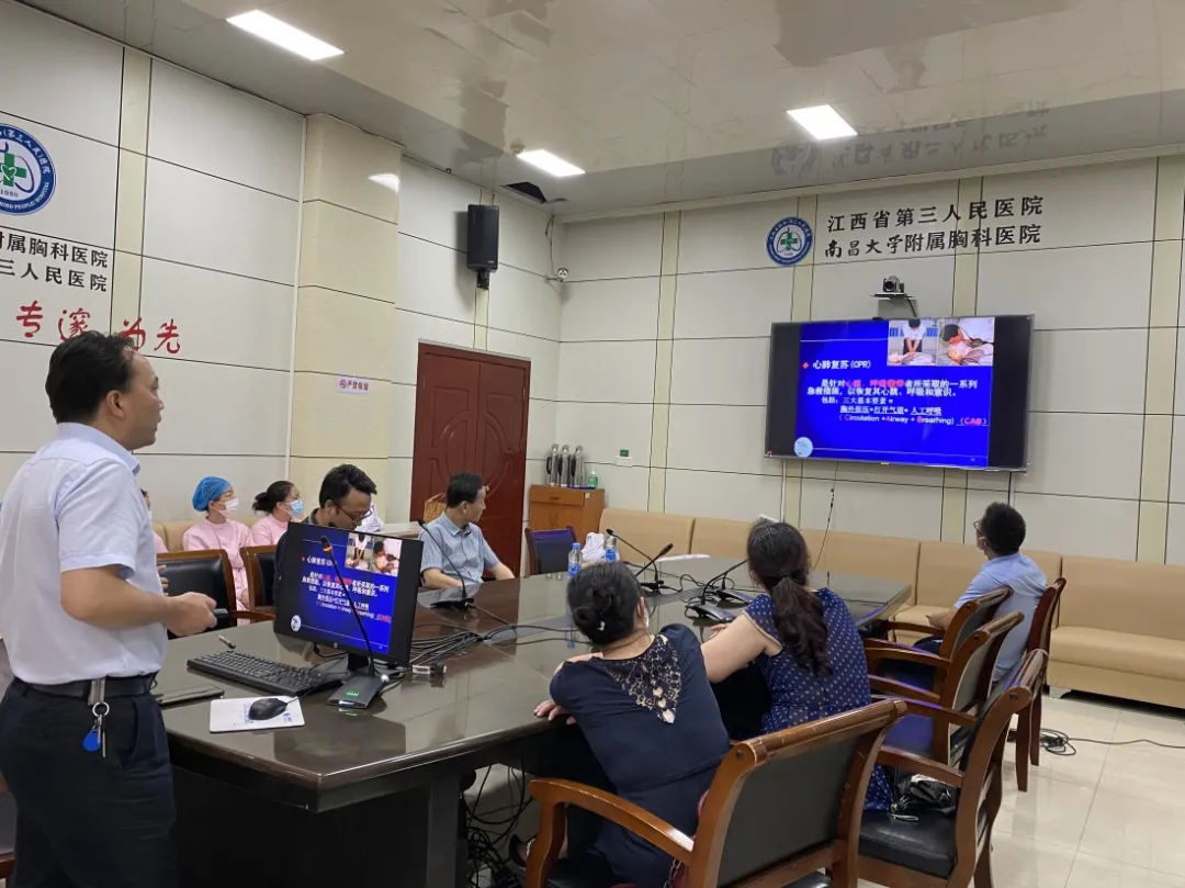 必发9988集团开展新冠疫苗接种异常反应医疗救治应急演练