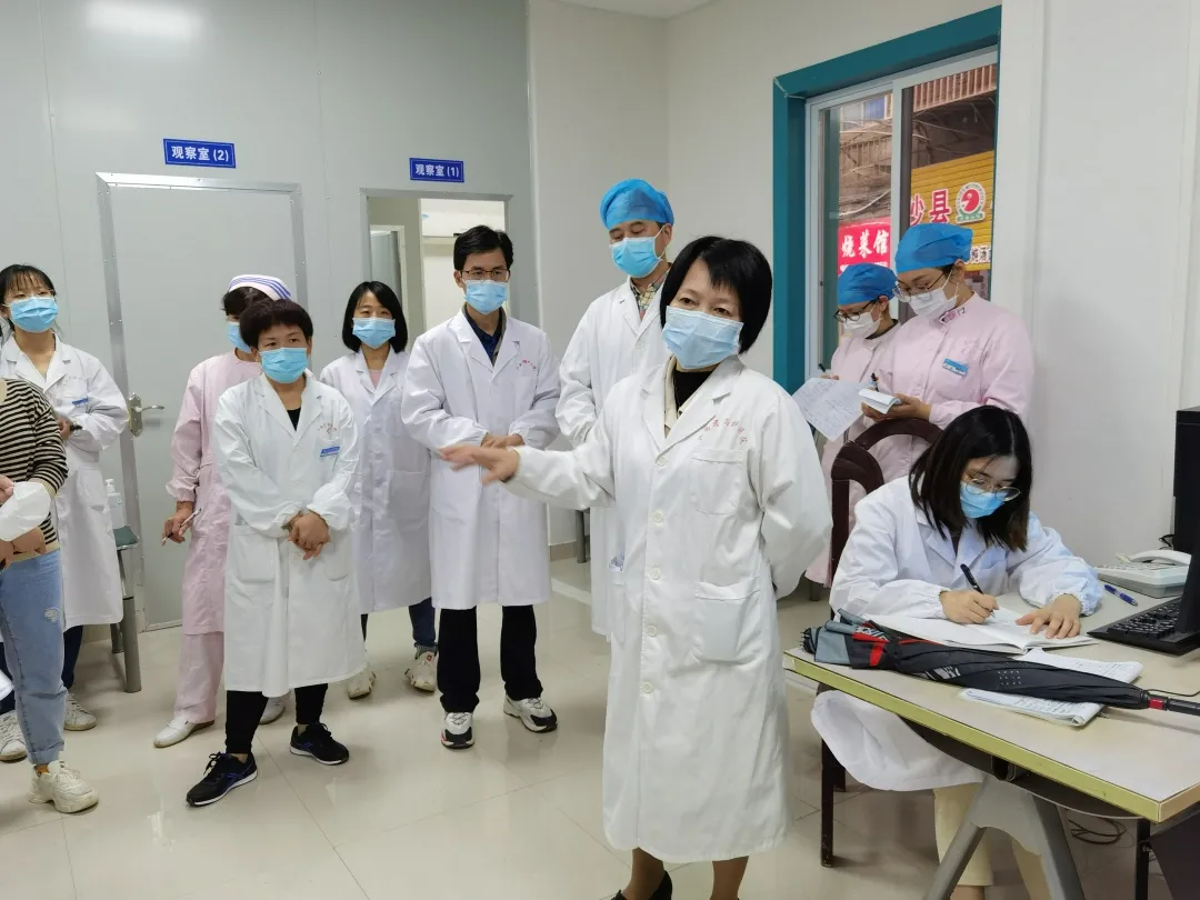 必发9988集团开展疫情防控实战演练 全面提升应急救治能力